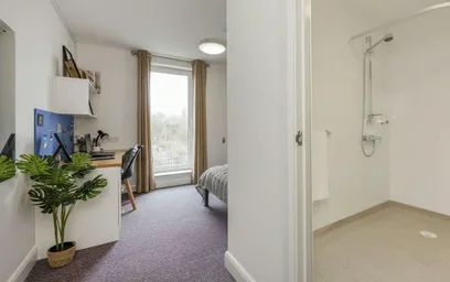 Private room in residence at 100 Blackfriars Road, Salford, M3 7FU, image 4 of 25