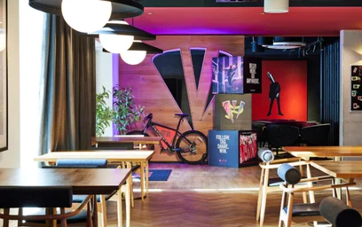Studio in residence at 11 Park Pl, Cathays, Cardiff CF10 3FH, United Kingdom, image 16 of 41