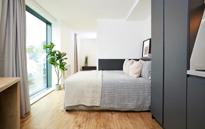 Studio in residence at 11 Park Pl, Cathays, Cardiff CF10 3FH, United Kingdom, image 27 of 41