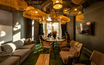 Studio in residence at 11 Park Pl, Cathays, Cardiff CF10 3FH, United Kingdom, image 10 of 41