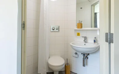 Private room in residence at Hayaat Walk, Bradford BD7 1BP, United Kingdom, image 4 of 30