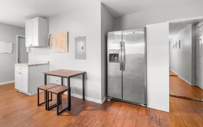 Alojamiento entero en residencia en Street, GA, Atlanta, United States, 30314, imagen 11 de 21