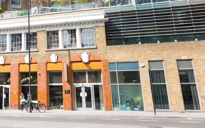 Appartamento intero in residence in 1-2 Education Square, London E1 1DF, United Kingdom, immagine 25 di 27