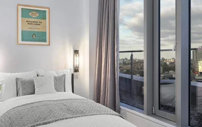 Appartamento intero in residence in 1-2 Education Square, London E1 1DF, United Kingdom, immagine 8 di 27
