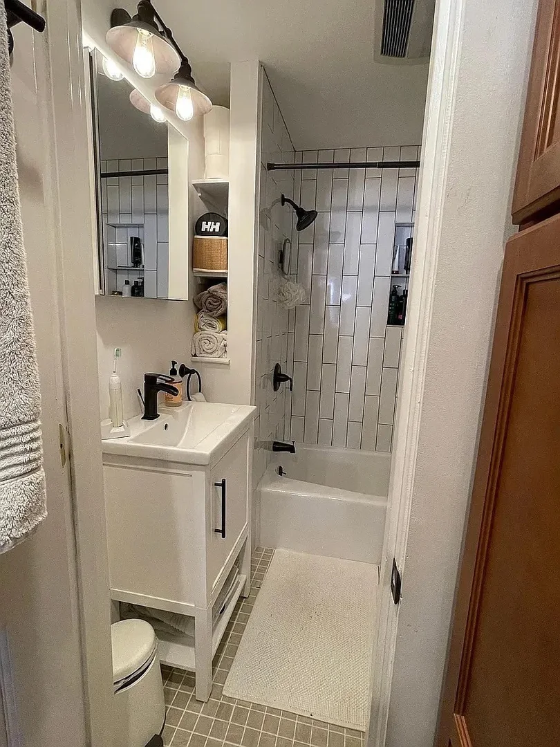 195, Beacon, Unit 3, Back Bay, Boston, MA, 02116