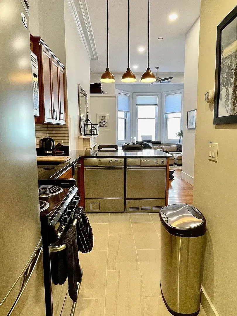 195, Beacon, Unit 3, Back Bay, Boston, MA, 02116