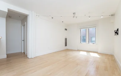 Apartamento inteiro em residência em 45-55, West Broadway, Unit 208, South Boston, Boston, MA, 02127, imagem 16 de 17