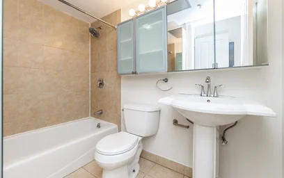 Apartamento inteiro em residência em 45-55, West Broadway, Unit 208, South Boston, Boston, MA, 02127, imagem 9 de 17