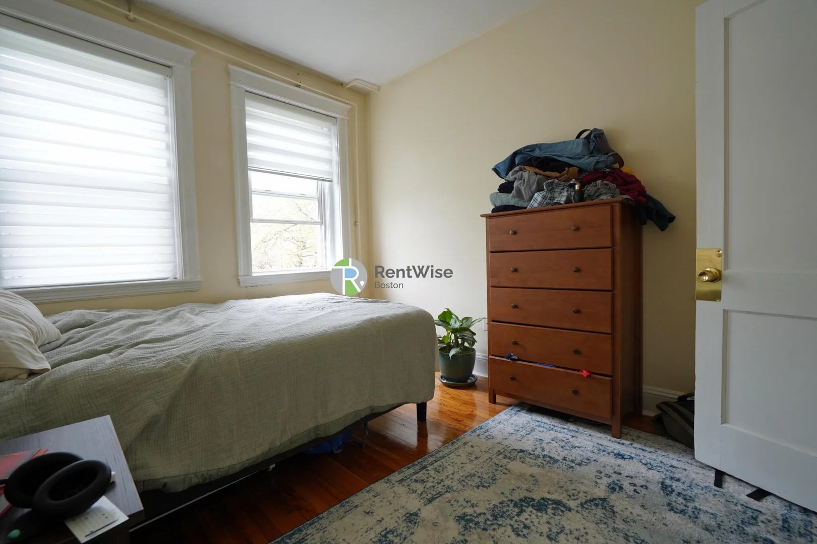 1844, Commonwealth Ave., Unit 10, Brighton, Boston, MA, 02135