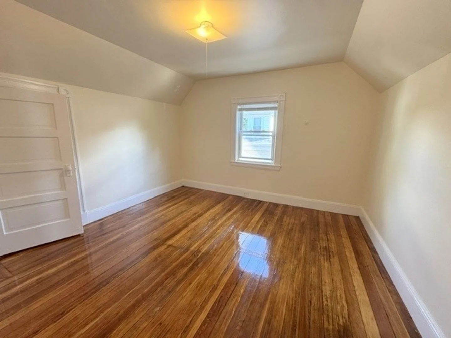 29, Newcastle Rd., Unit 2, Brighton, Boston, MA, 02135
