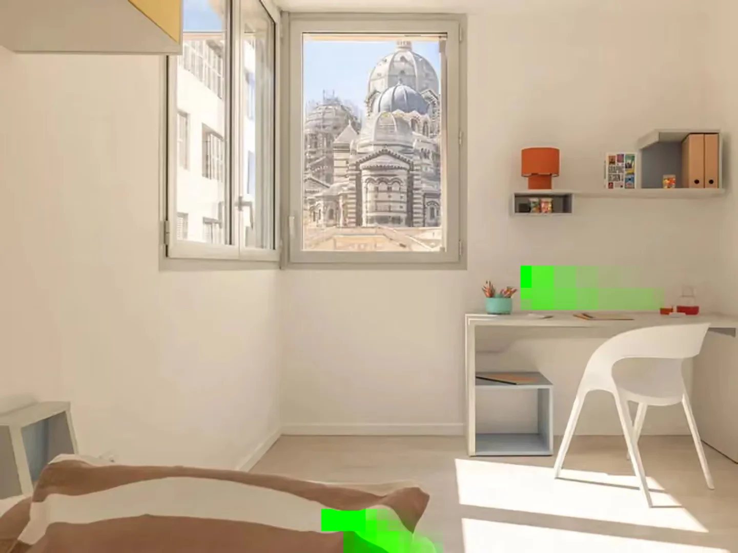 Habitación para estudiantes en  con área de estudio y facilidades compartidas
