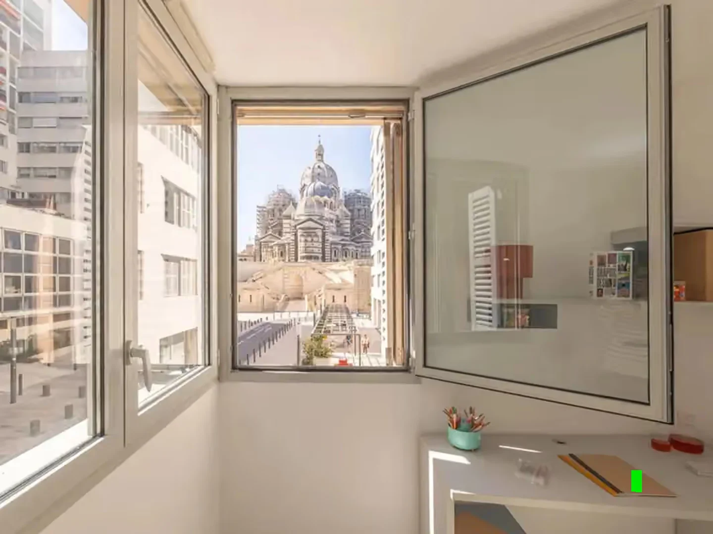 Habitación acogedora para estudiantes disponible en 