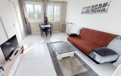 {area} içinde aydınlık özel oda