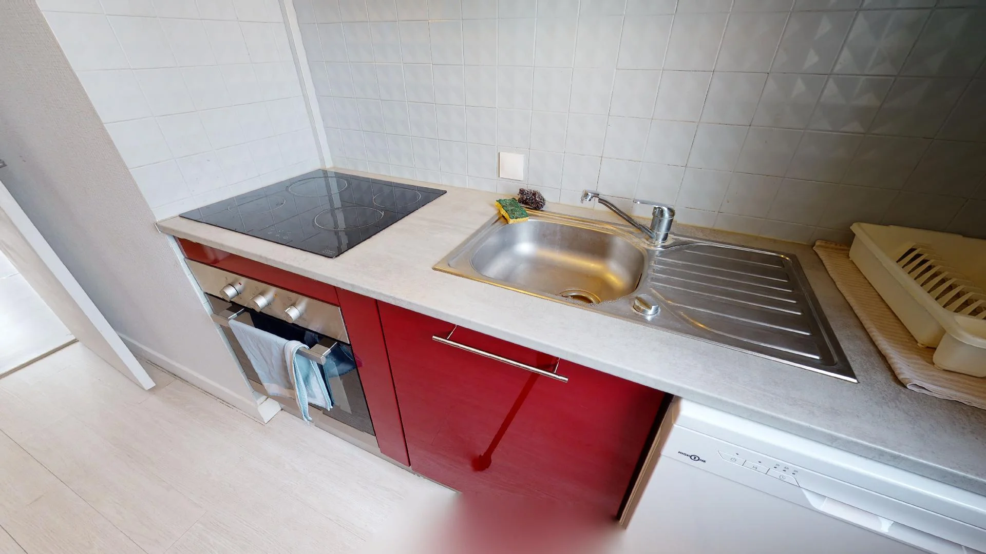 bölgesinde konforlu ve ferah öğrenci odası