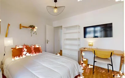 Habitación privada en 12 Rue de Provence, 13004 Marseille, France, imagen 5 de 14