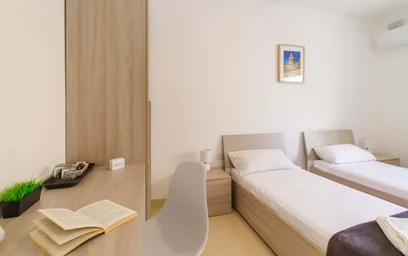 Chambre privée à 109 Triq Il-Ghajn, Is-Swieqi, Malta, image 2 de 34