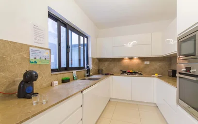Chambre privée à 109 Triq Il-Ghajn, Is-Swieqi, Malta, image 19 de 34