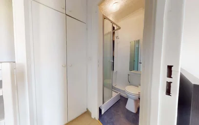 Özel oda konumu 25 Rue des Linandes Vertes, 95000 Cergy, France, 20 23 görüntüsü