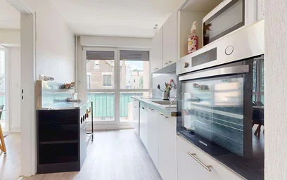 Quarto privado em 45 Rue de l'Oradou, 63000 Clermont-Ferrand, France, imagem 13 de 19