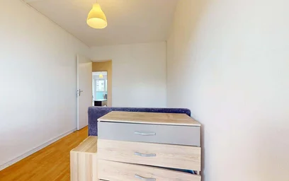 Quarto privado em 45 Rue de l'Oradou, 63000 Clermont-Ferrand, France, imagem 5 de 19