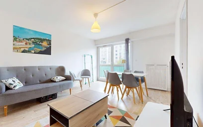 Quarto privado em 45 Rue de l'Oradou, 63000 Clermont-Ferrand, France, imagem 8 de 19