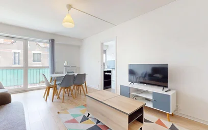Quarto privado em 45 Rue de l'Oradou, 63000 Clermont-Ferrand, France, imagem 10 de 19