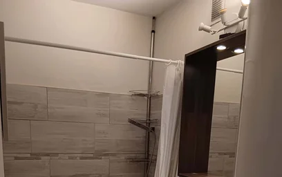 Quarto privado em 1 Rue des Trioux, 63100 Clermont-Ferrand, France, imagem 13 de 29