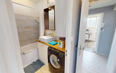 Quarto privado em 1 Rue des Trioux, 63100 Clermont-Ferrand, France, imagem 26 de 29