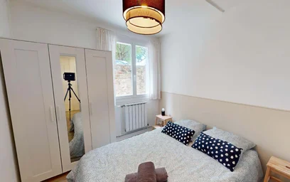 Całe miejsce 2 Rue de la Tour, 29200 Brest, France, obraz 14 17