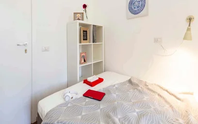 Chambre privée à 22, Via Paolo Bassi, Milano, 20159, image 4 de 20