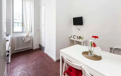 Chambre privée à 22, Via Paolo Bassi, Milano, 20159, image 8 de 20