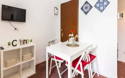 Chambre privée à 22, Via Paolo Bassi, Milano, 20159, image 10 de 20