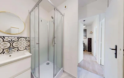 Private room at 3 Rue Auguste Renoir, 33400 Talence, France, image 11 of 17