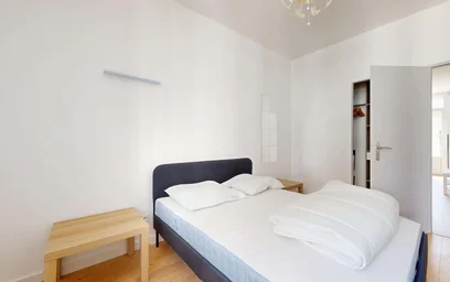 Gesamte Unterkunft in der 34 Rue Robespierre, 42100 Saint-Étienne, France, bild 10 von 21