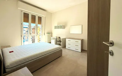 私人房间 在 Via Nicola Tagliaferri, 50127 Firenze FI, Italy, 10的图像3
