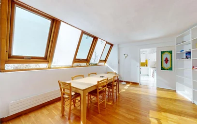 Private room at 41 Rue Henri Faisans, 64000 Pau, France, image 14 of 18