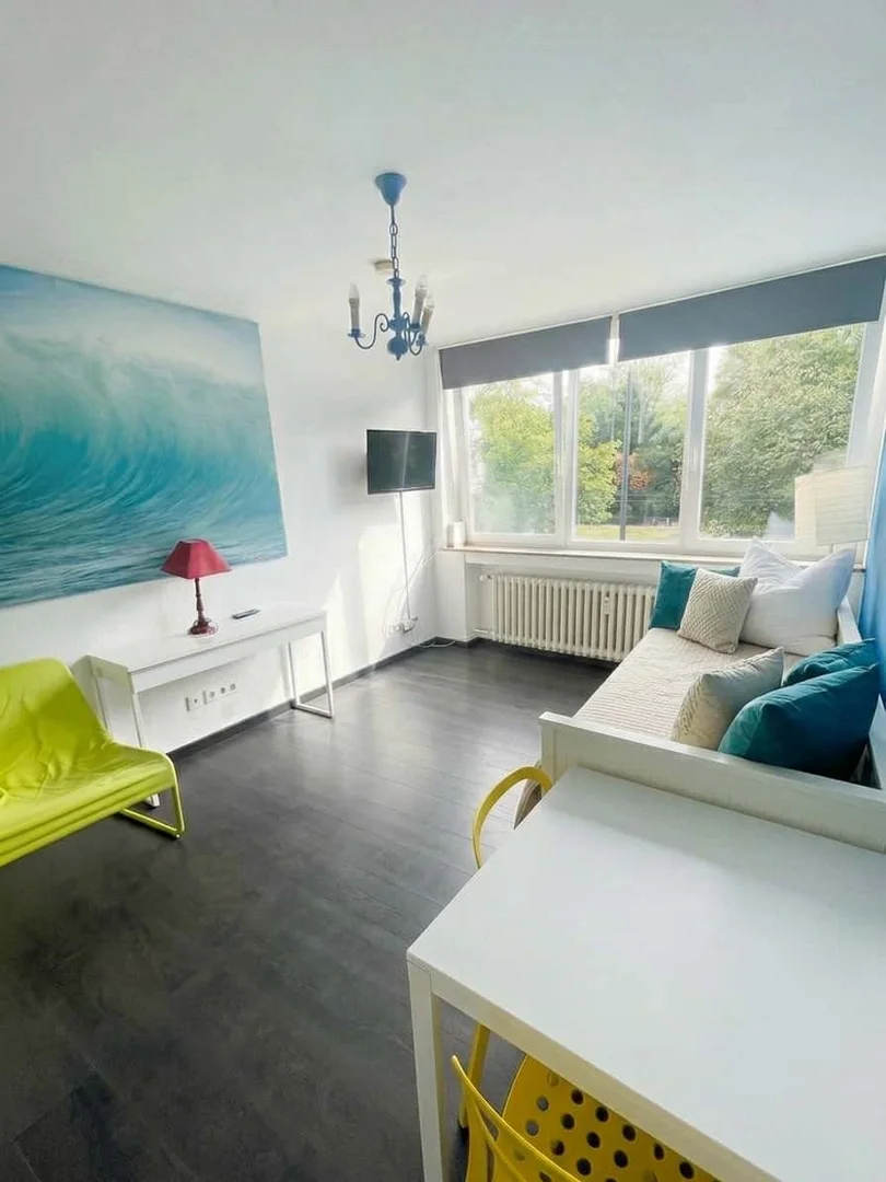 Habitación para estudiantes en  con área de estudio y facilidades compartidas