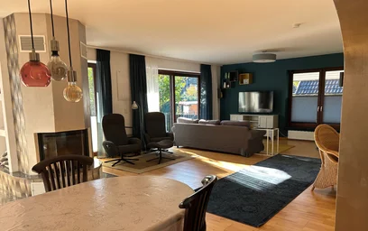Cheap private room in {area}