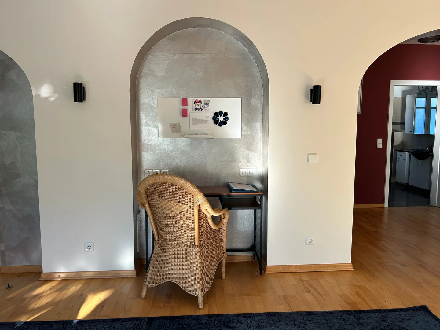 Student-friendly room in  with modern amenities