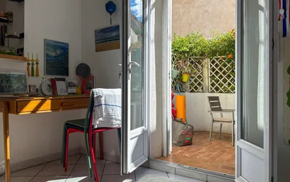 Dairenin tamamı konumu Rue Georges Saint-Martin, 9 36 görüntüsü