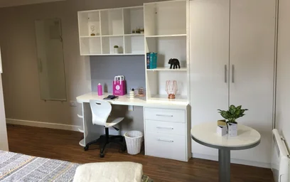 Privatzimmer im Wohnheim in der 29F Hope St, Liverpool L1 9BR, United Kingdom, bild 2 von 17