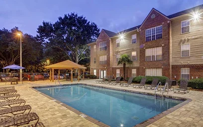Logement entier en résidence à 710 SW Depot Ave, Gainesville, FL 32601, USA, image 16 de 24