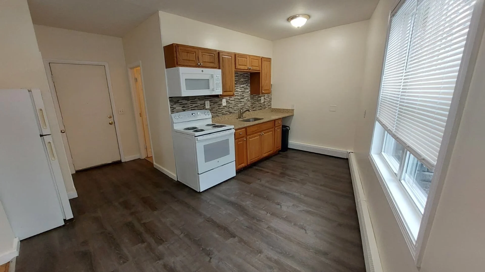 125, Rosseter St., Unit 2R, Dorchester, Boston, MA, 02122