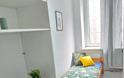 Private room at Aleje Jerozolimskie, image 1 of 8