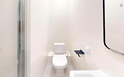 Privatzimmer in der Nicejska, bild 12 von 15