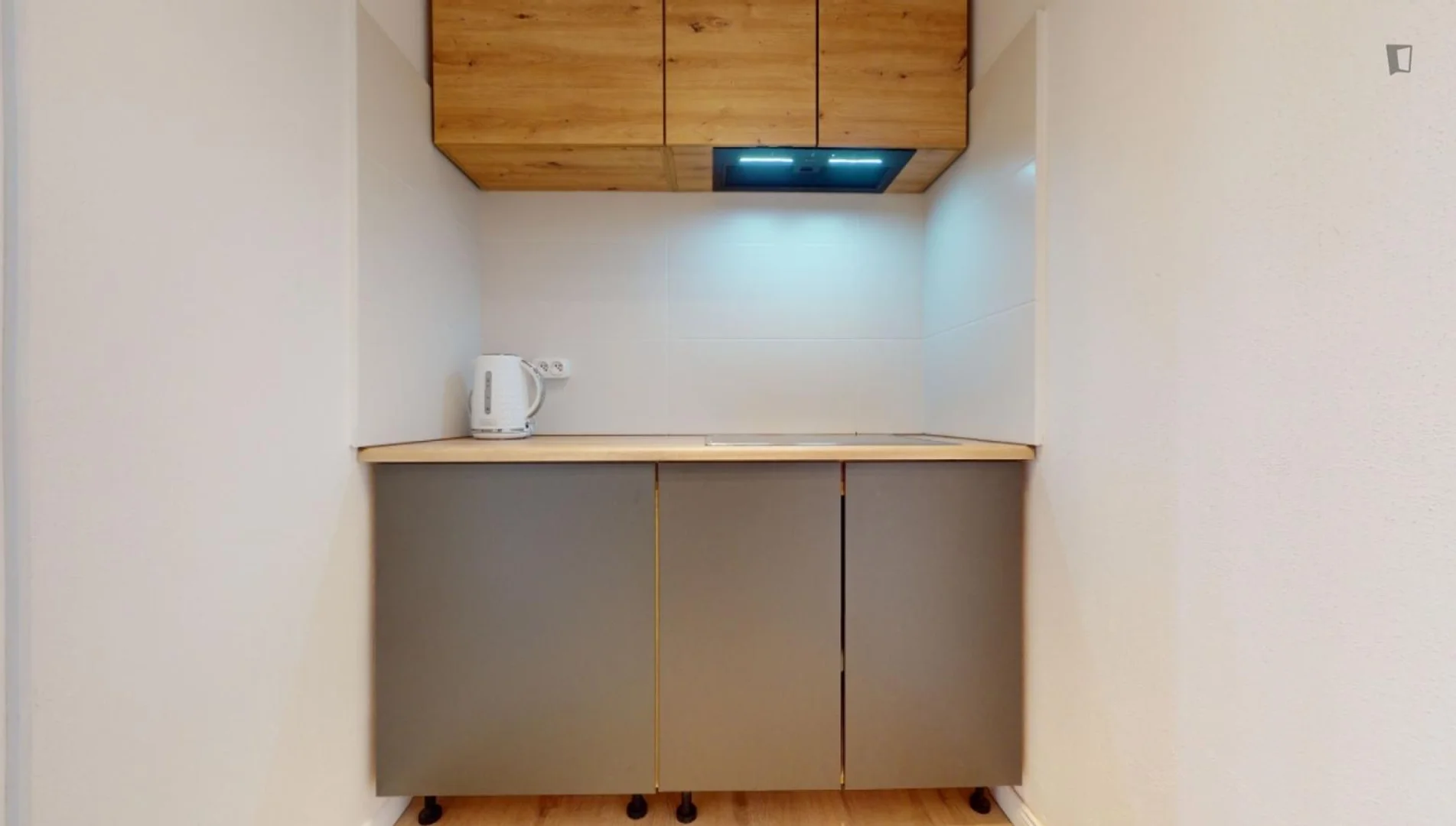 Studentenfreundliches Zimmer in  mit modernen Annehmlichkeiten