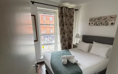 Room for rent in a shared flat in {area}