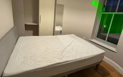 Room for rent in a shared flat in {area}