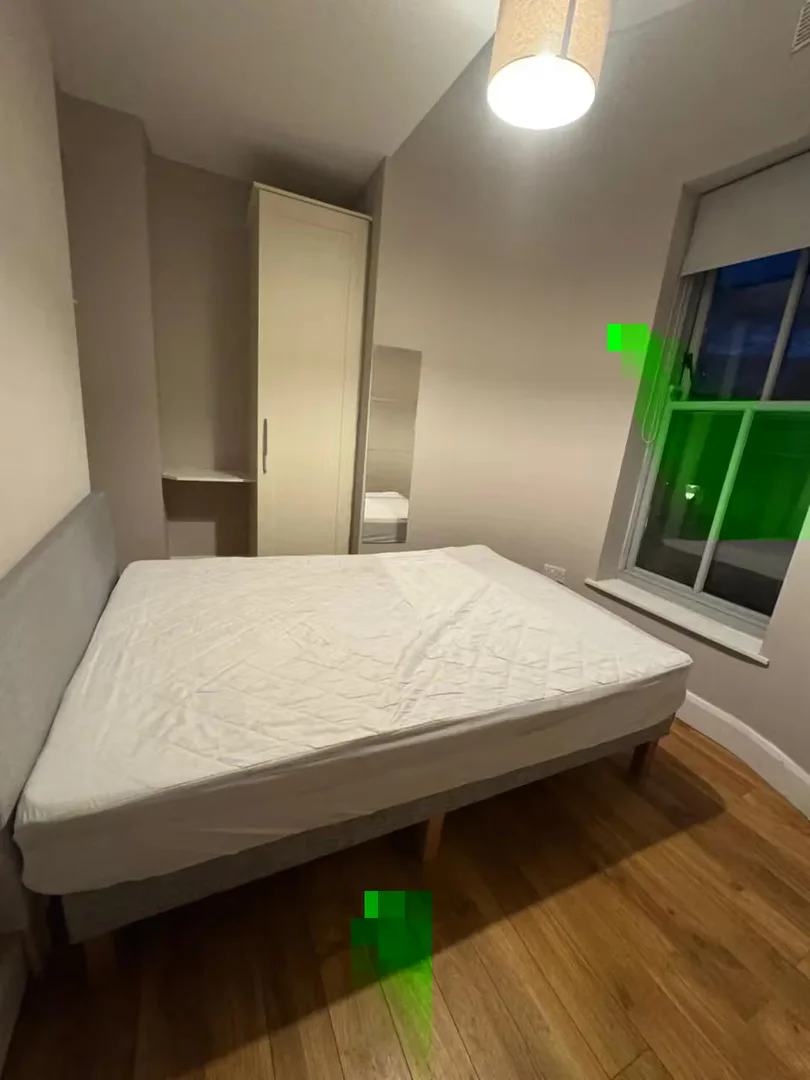 Functional student room perfect for studying in 