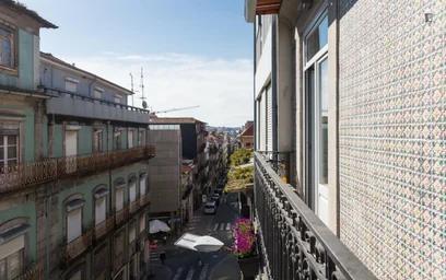 Całe miejsce Rua do Almada, obraz 14 15